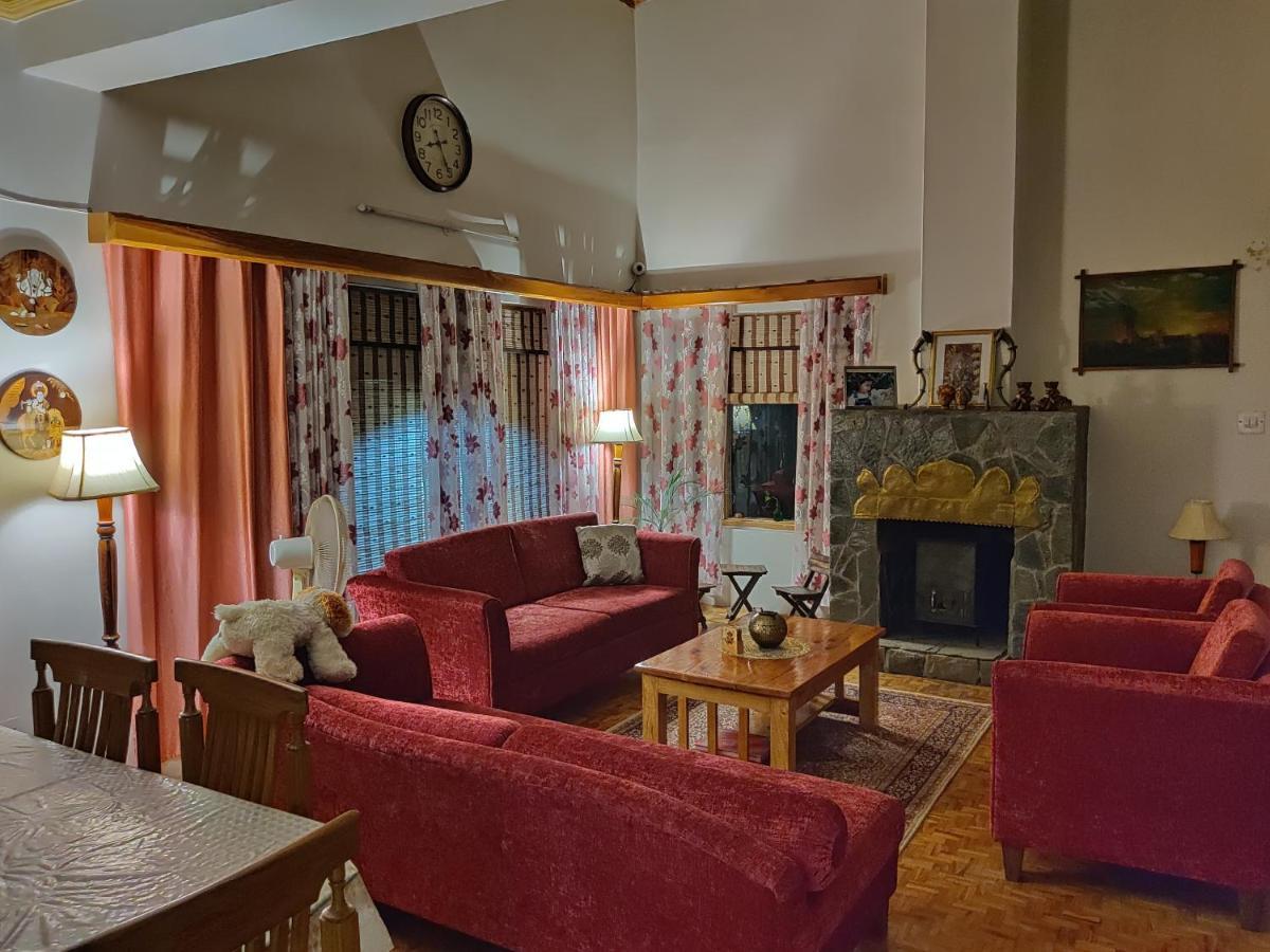 Aashirwad Homestay Kullu Ngoại thất bức ảnh
