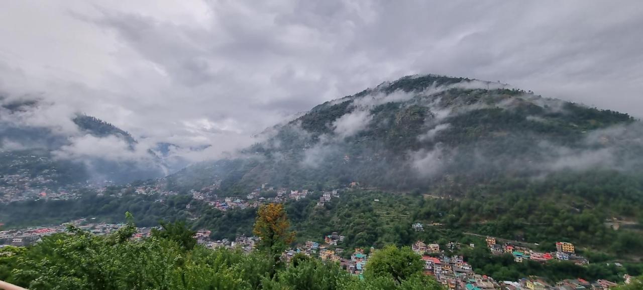 Aashirwad Homestay Kullu Ngoại thất bức ảnh